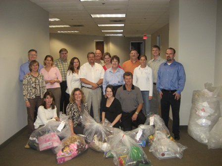 Post image for Angel Tree Drive Lights Up Lives  Of 1425 Needy Kids